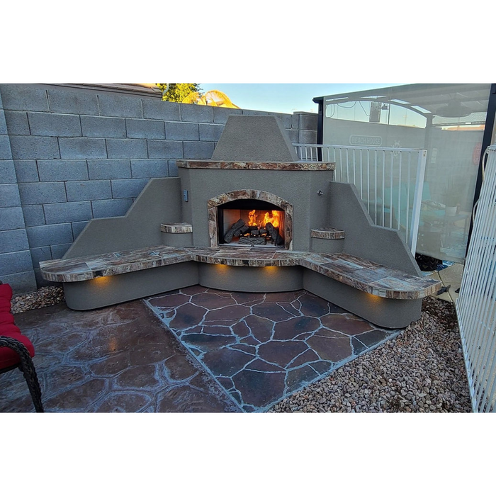 Santa Fe Outdoor Fireplace – Corner